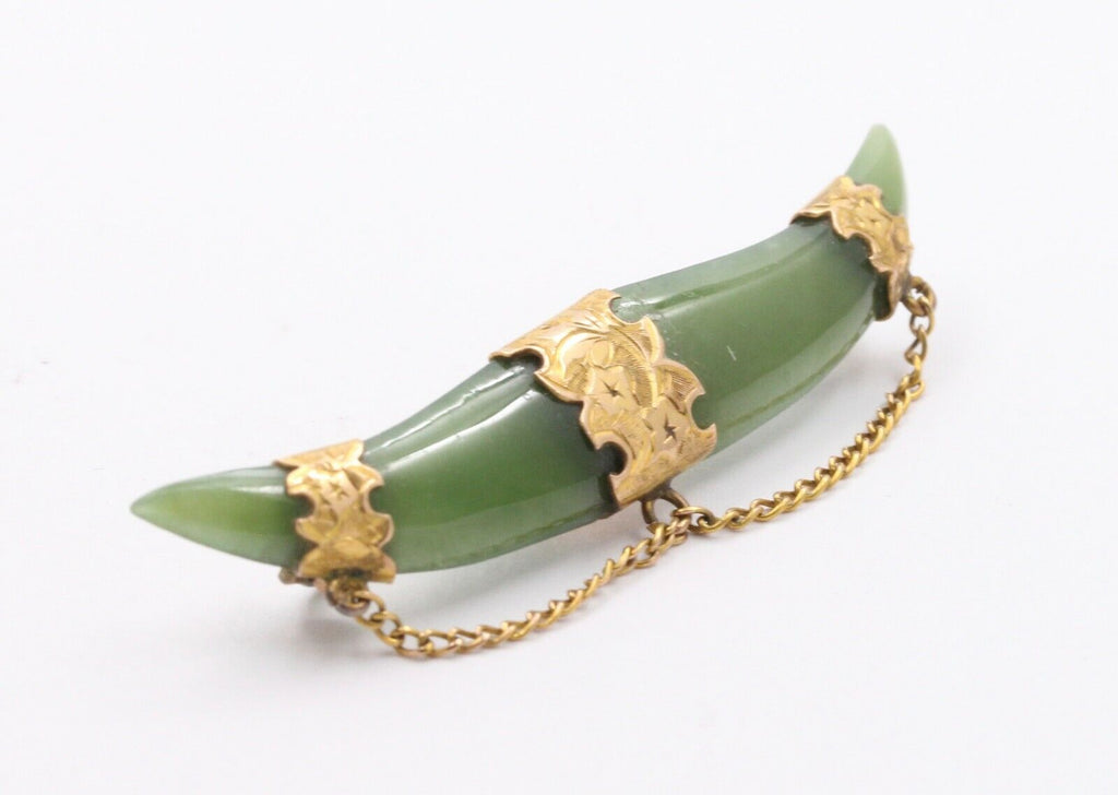 Antique 9K Yellow Gold Crescent Jade Pin