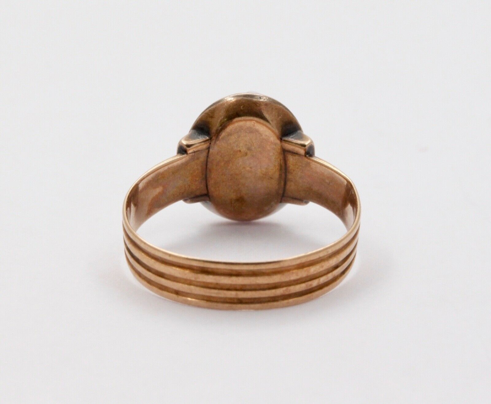Antique Victorian Carved Black Onyx Woman's Portrait Rose Gold Ring Band.
