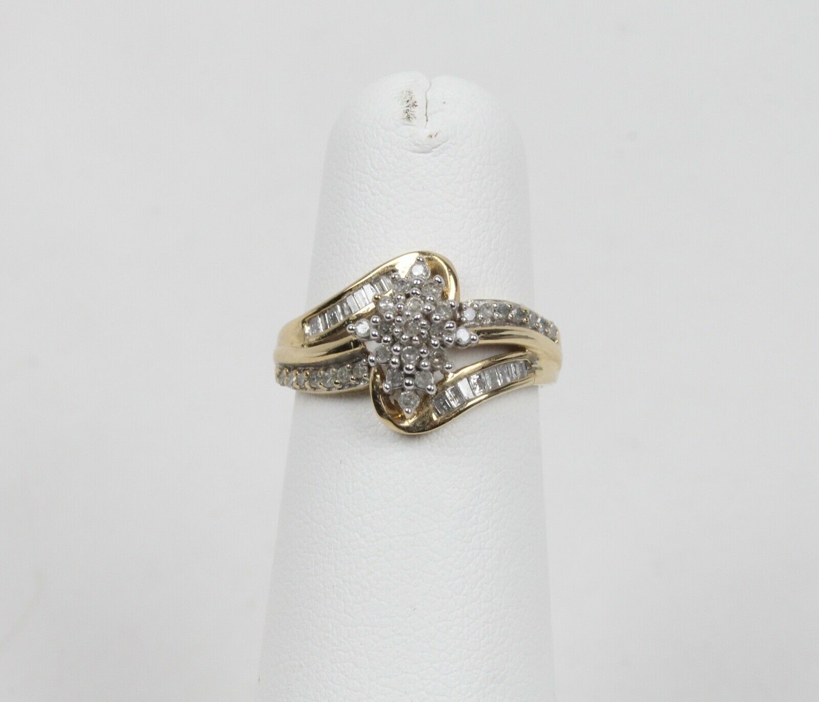 Vintage Cluster Bypass Diamonds 10K Yellow Gold Ring