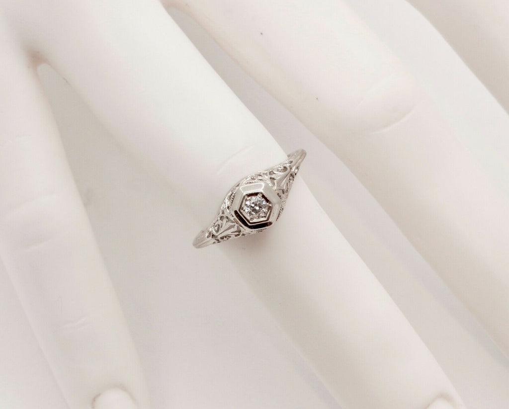 Art Deco Ladies Geometric Diamond 18K White Gold Ring