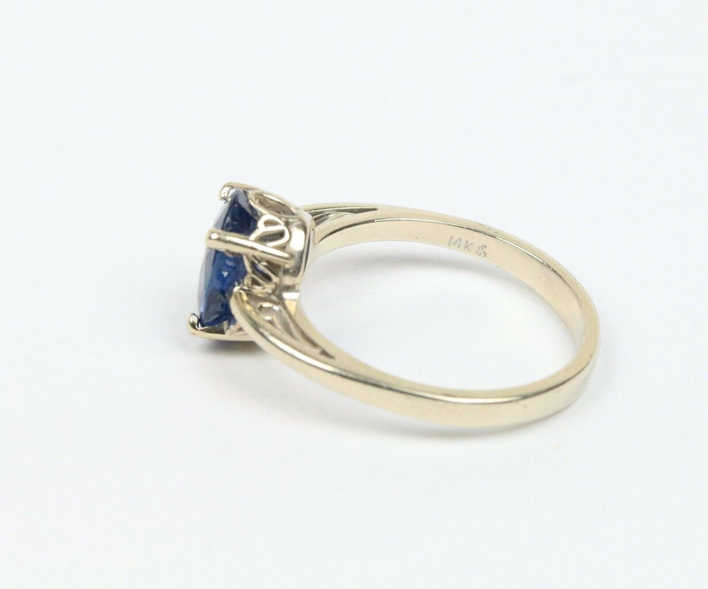 Beautiful Natural Blue Sapphire 14K White Gold Vintage Ring