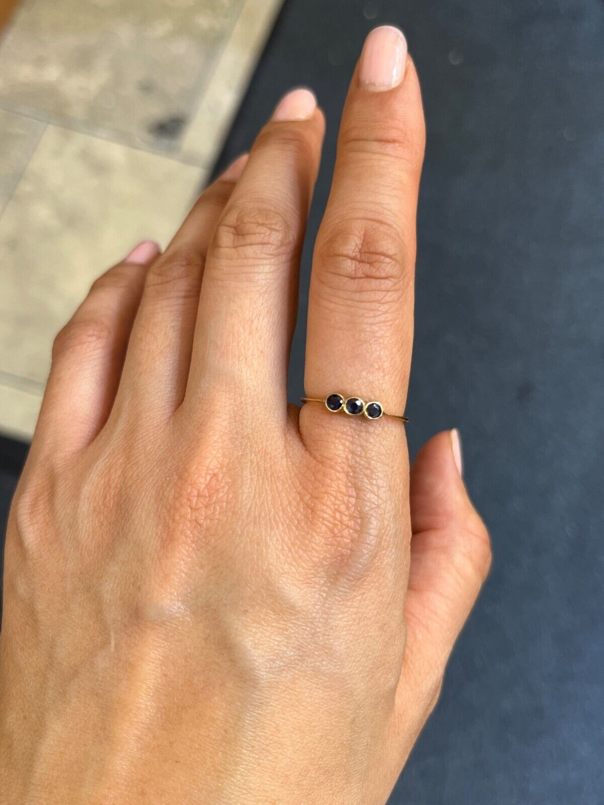 Vintage 14K Yellow Gold Sapphire Three Stone Ring Band