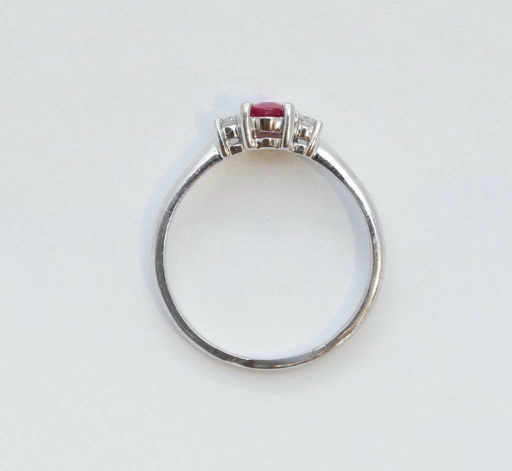 Vintage Natural Ruby Diamonds Platinum Ring