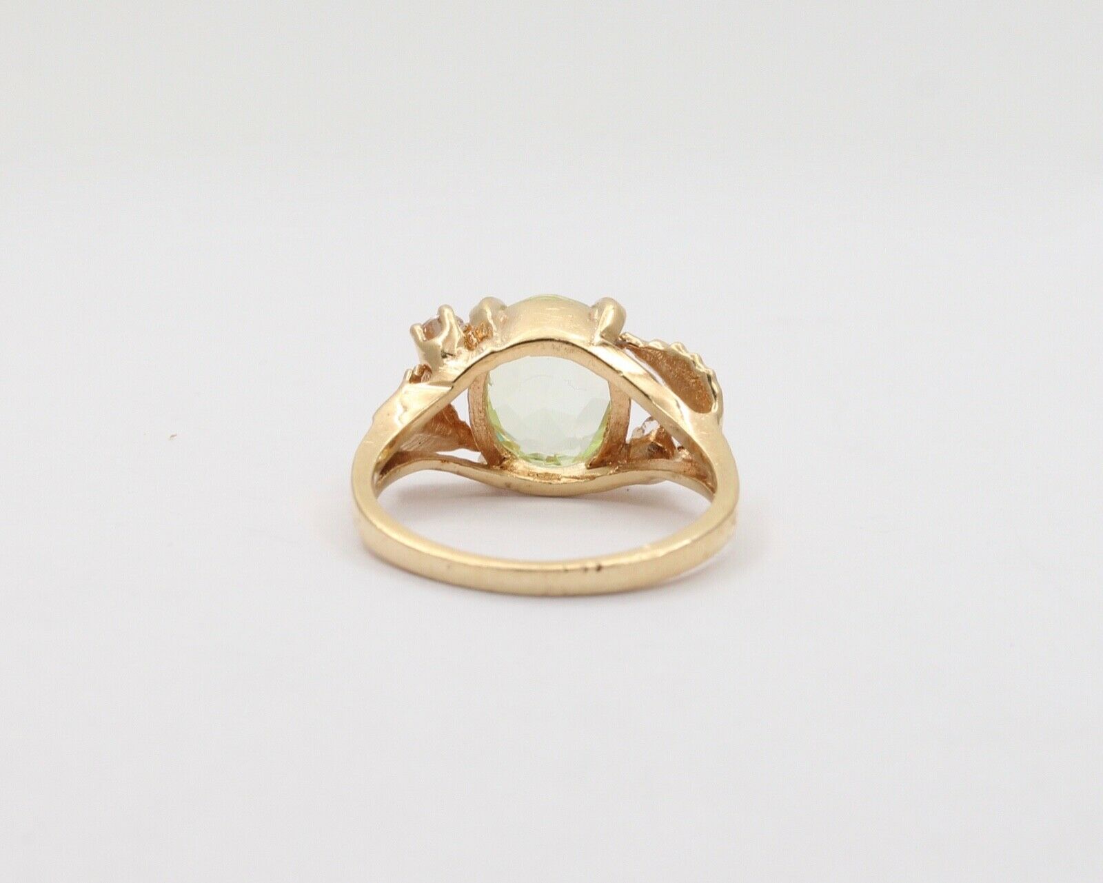 Vintage Leaf motif Man Made Lime yellow cushion cut stone and Diamond Gold Ring