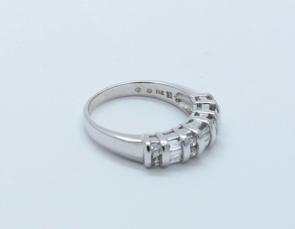 Beautiful Vintage Round Baguette Diamonds 14K White Gold Wedding Band Ring