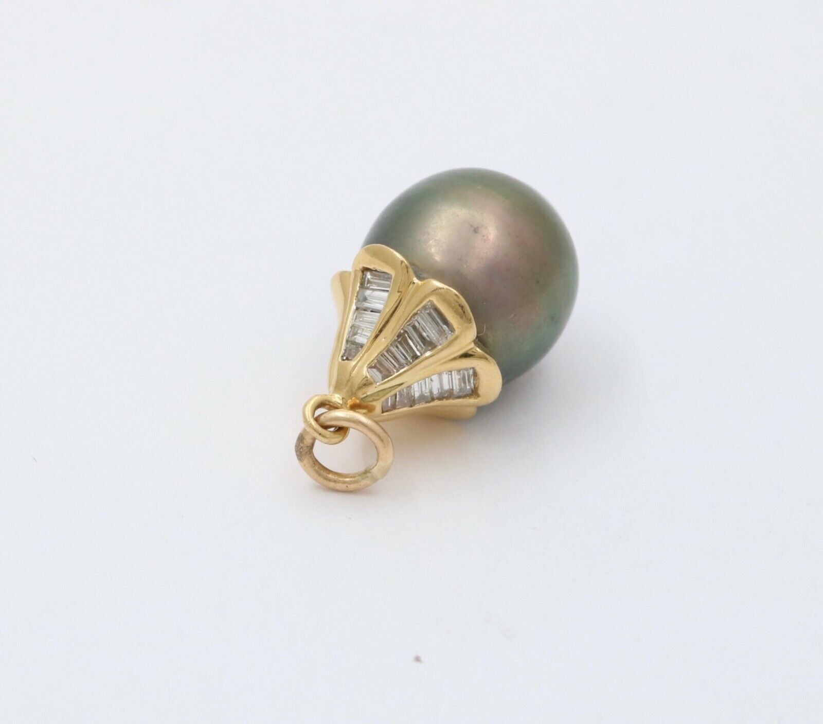 Vintage 18K Yellow Gold Baroque Black South Sea Pearl Diamond Pendant, Necklace
