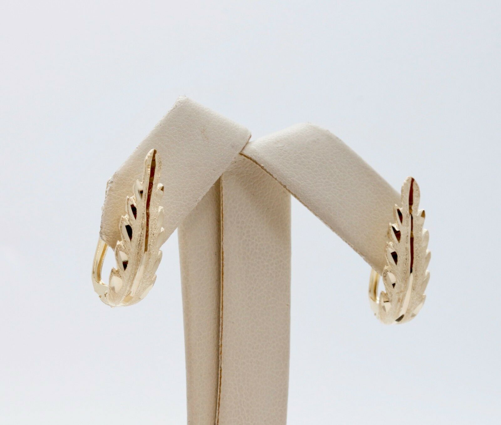 Vintage 14K Yellow Gold Leaf Earrings