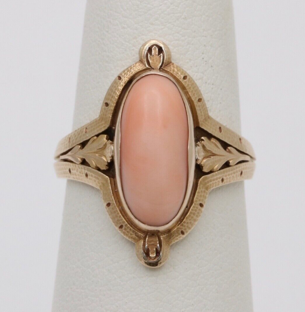 Antique 14K Yellow Gold Cushion Coral Leaf Ring
