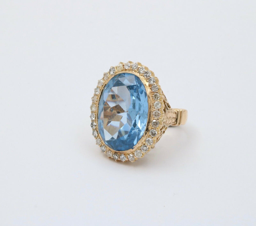 Vintage 24 Carat Blue Topaz Diamonds 14K Yellow Gold Ring