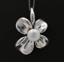 Load image into Gallery viewer, Vintage Sterling Silver Ann King Pearl Orchard Flower Pendant
