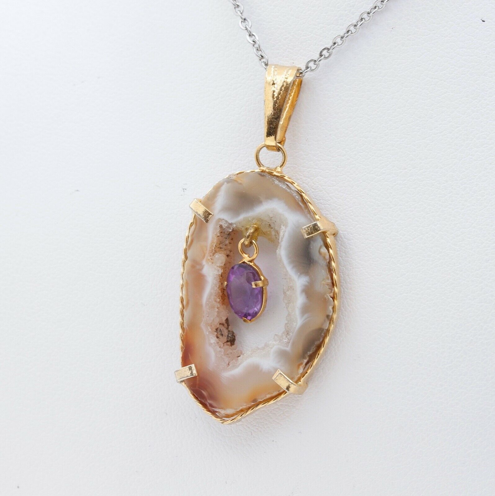 Agate and Amethyst 10K Yellow Gold Vintage Pendant