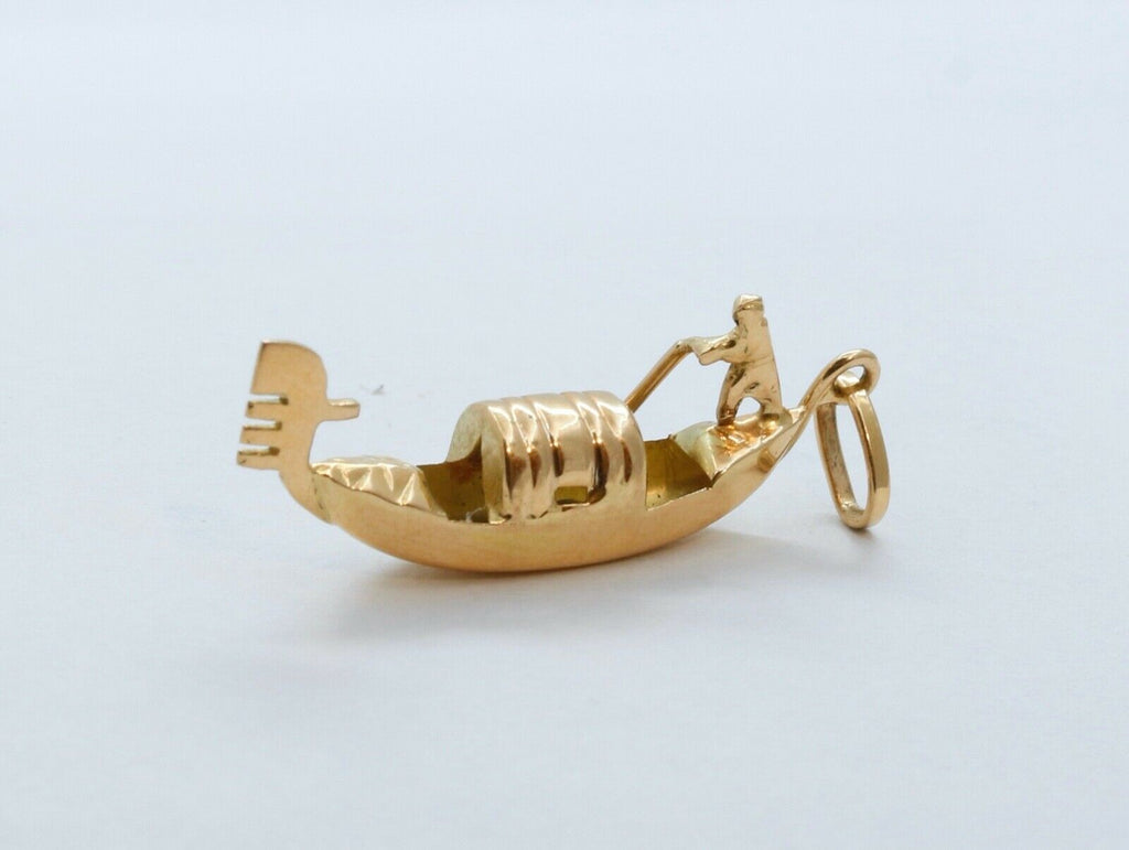 Vintage 18K Yellow Gold Gondola Pendant Charm