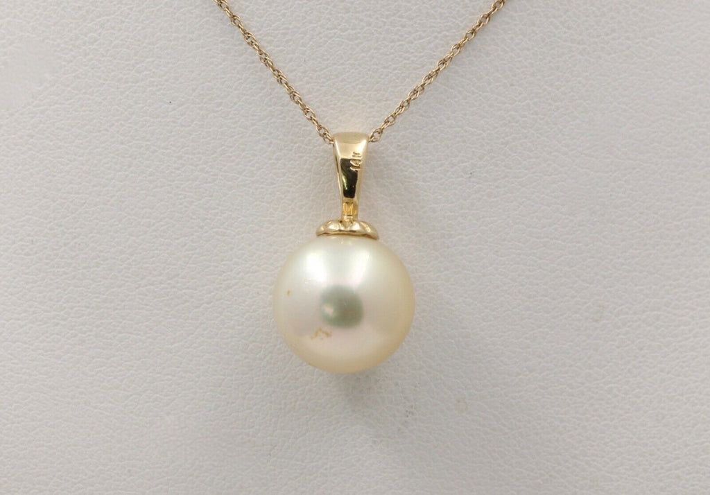 Classic Elegant Large 11.7 mm Golden Pearl Vintage Gold Pendant, Necklace.