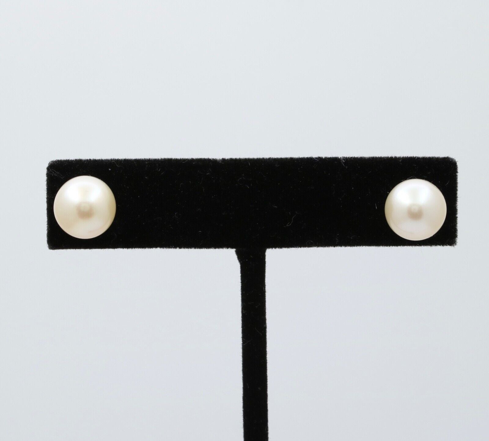 Vintage Pearl 14K Yellow Gold Earrings