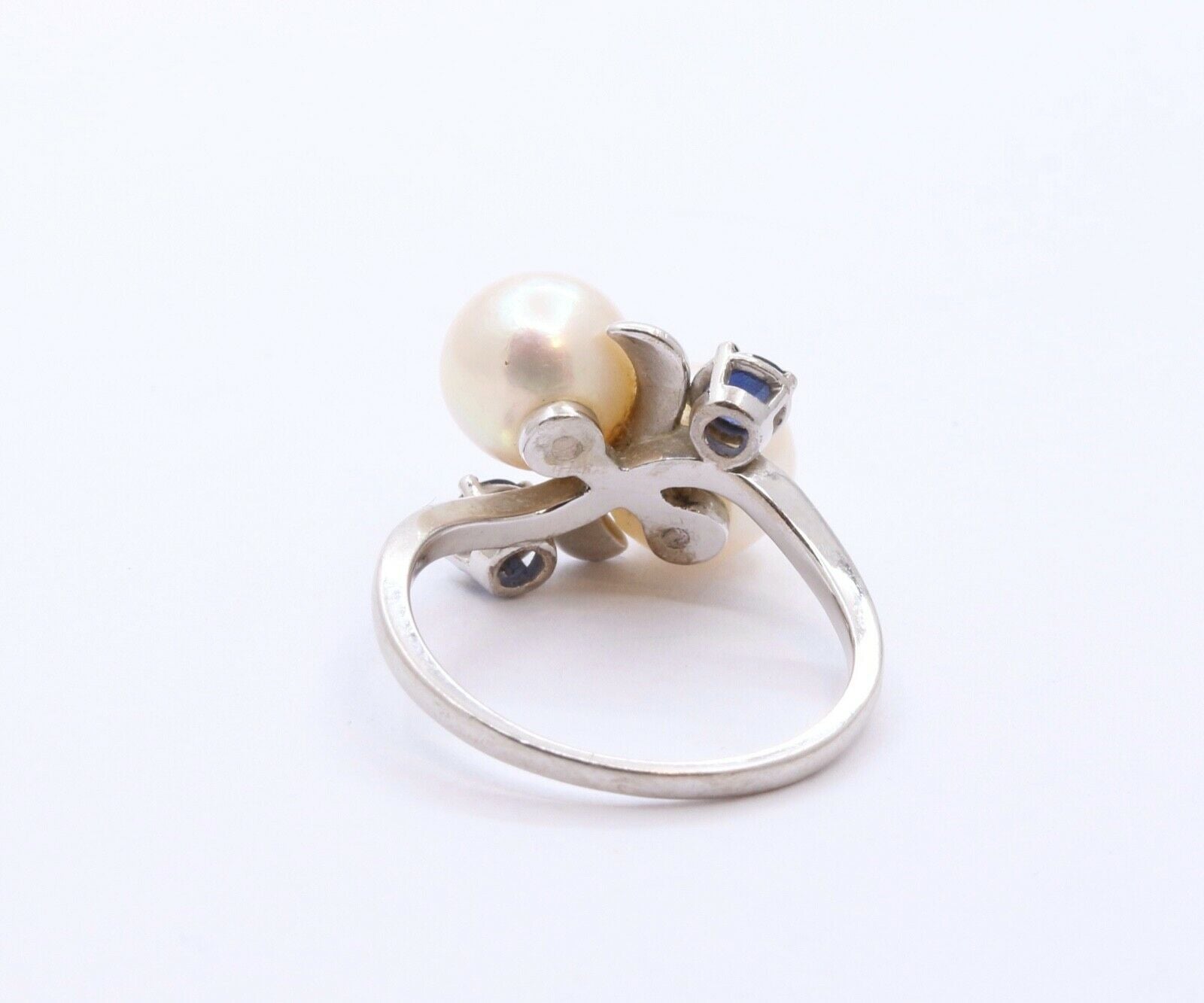Mikimoto Vintage Pearls Blue Sapphires 14K White Gold Ring