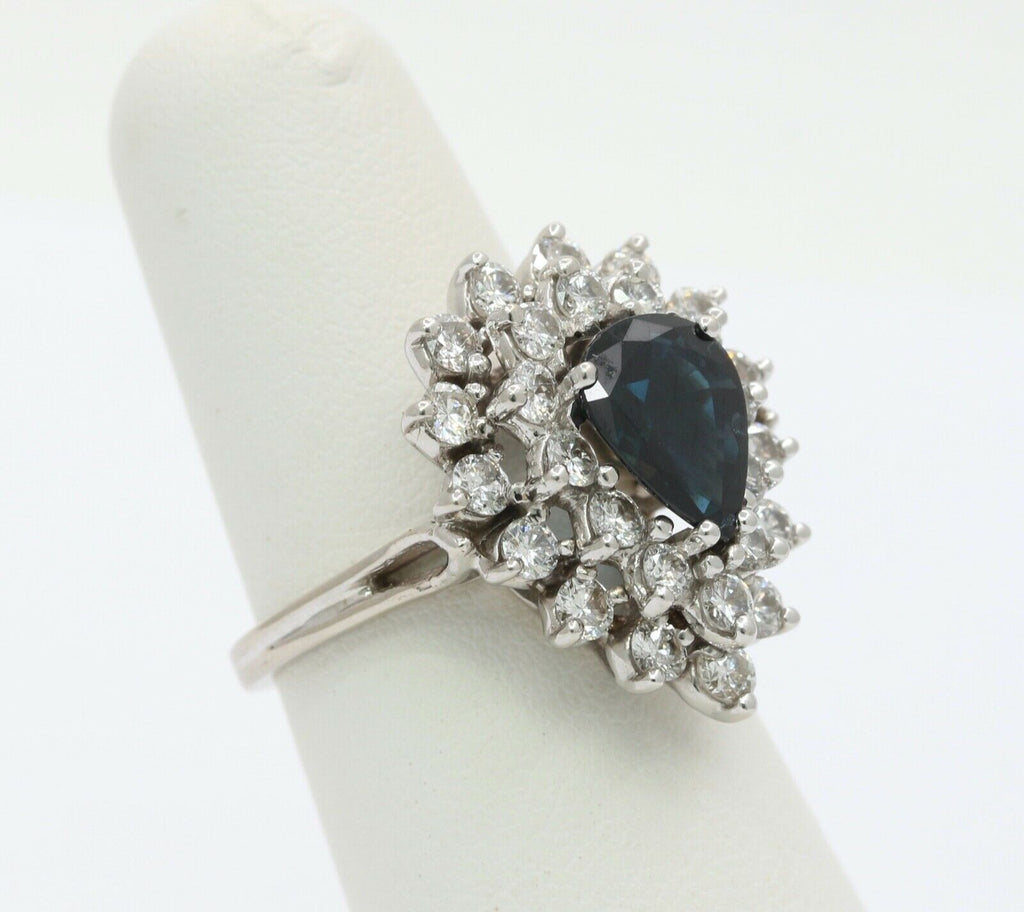 Elegant Blue Sapphire and Diamonds 14K White Gold Ring