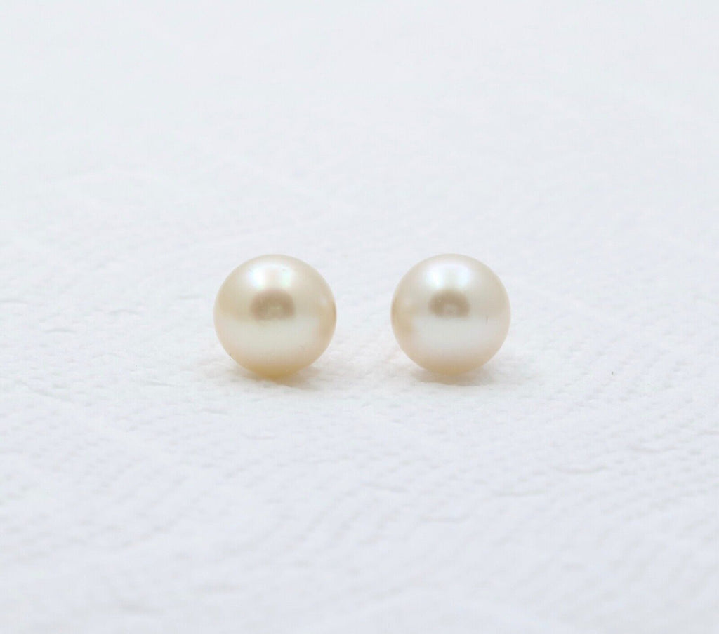 Vintage Pearl 14K Yellow Gold Earrings