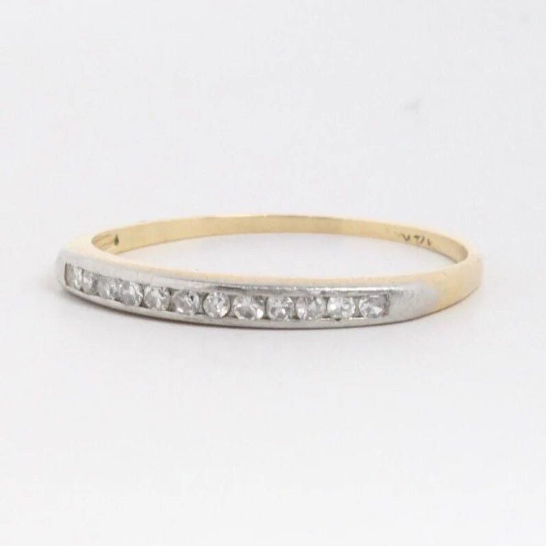 Vintage 14K Yellow Gold Diamond Wedding Band