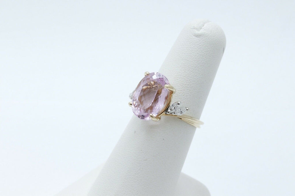 Vintage Ladies Kunzite Diamonds 14K Yellow Gold Ring