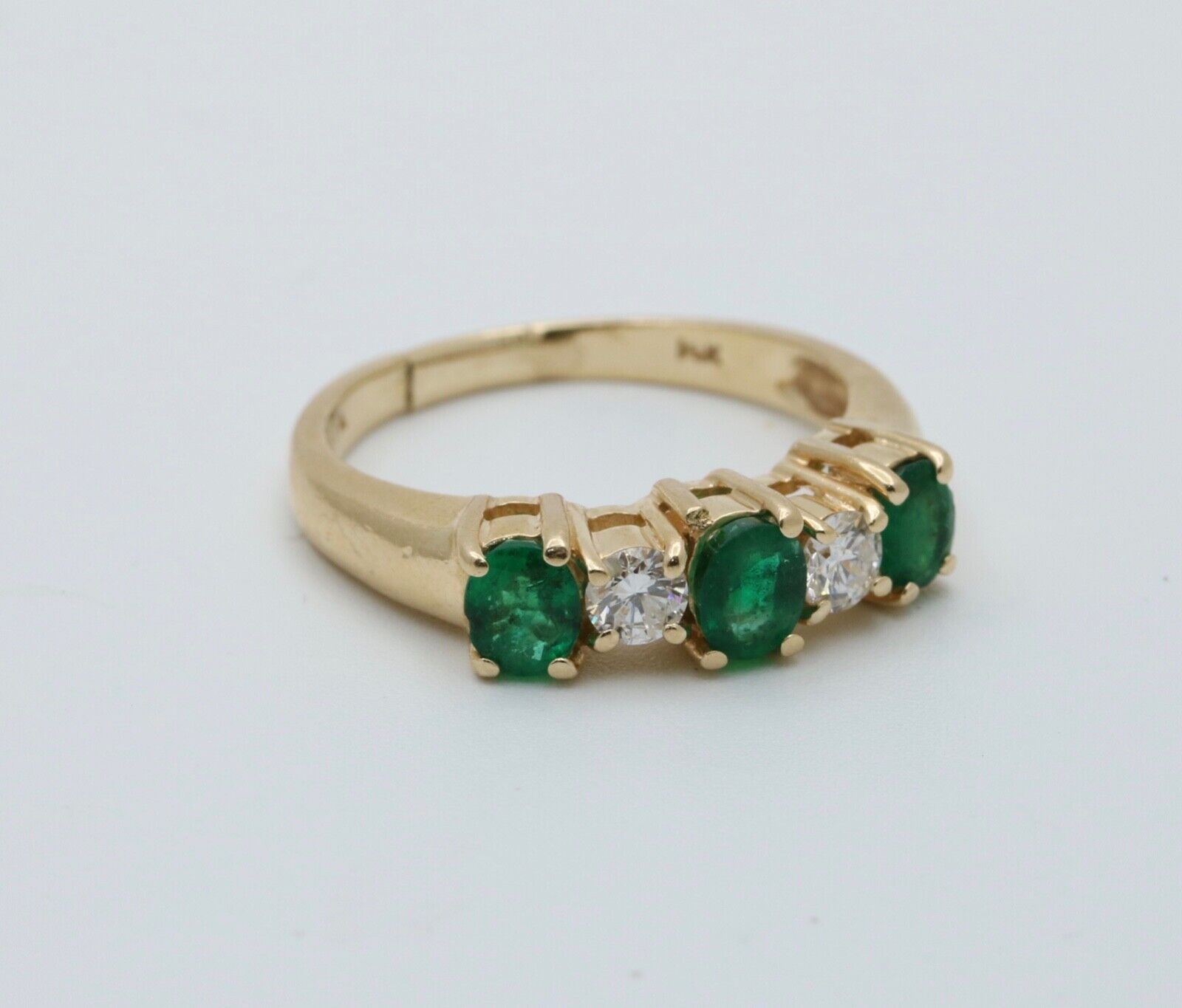 Vintage 14K Yellow Gold Emerald & Diamond Band