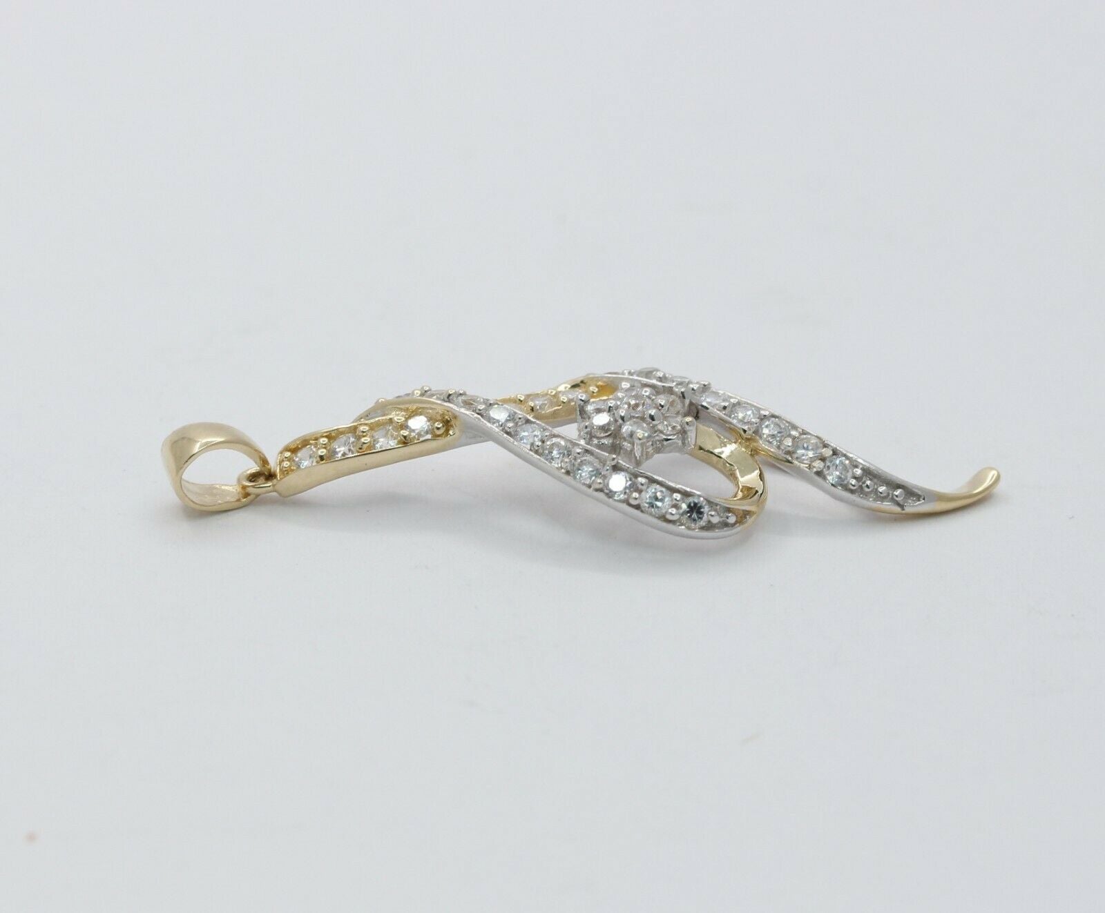 Vintage 14K Yellow Gold Diamond Musical Note Pendant