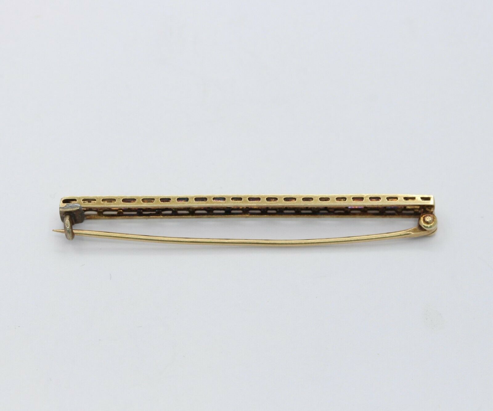 Victorian 18K Yellow Gold Bar Pin