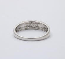 Load image into Gallery viewer, Vintage 10K Gold Diamond Ring Band, Wedding Band
