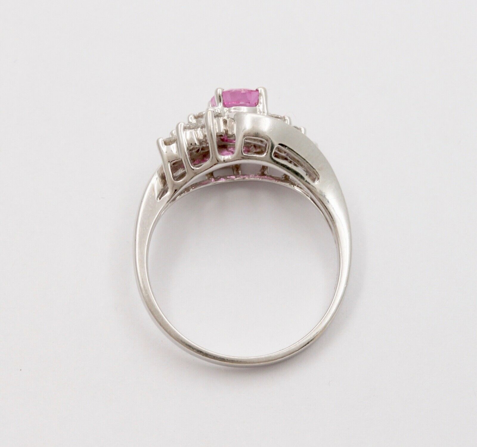 Vintage Pink Sapphire Diamonds Cocktail Ring