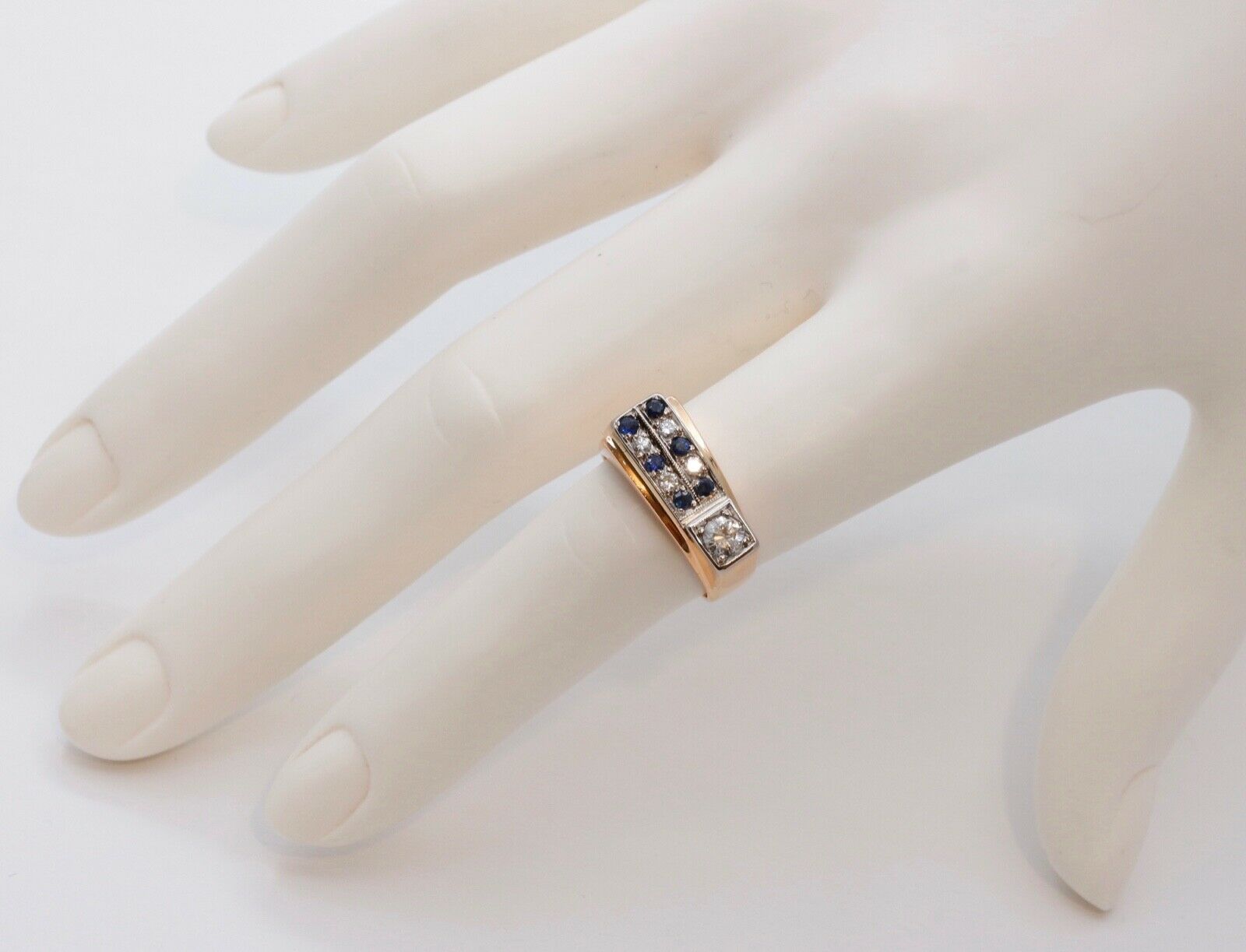 English Diamonds Sapphires 18K Yellow Gold Unisex Ring