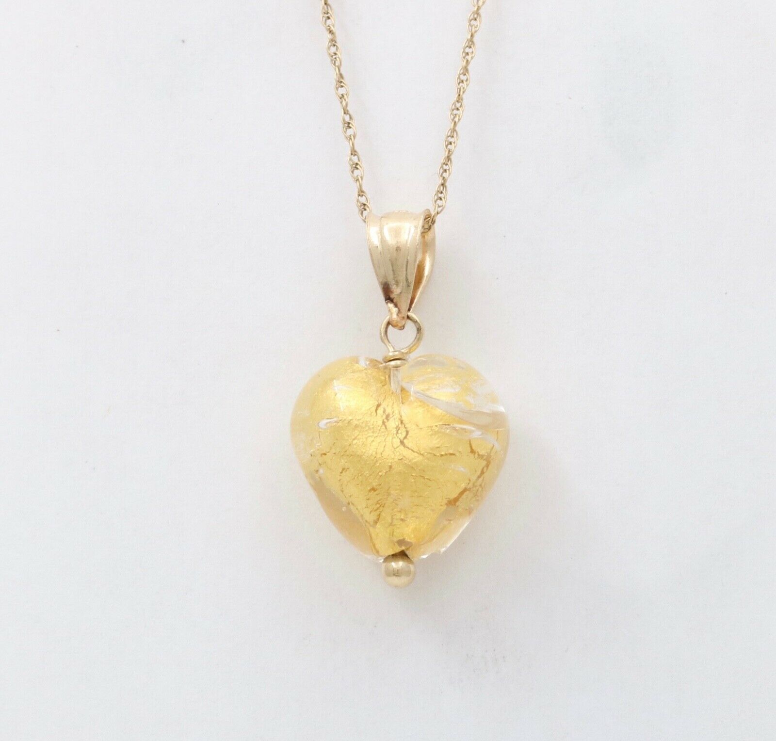 Vintage 14K Yellow Gold Murano Venetian Glass Heart Charm Pendant.