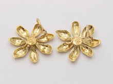 Load image into Gallery viewer, Tiffany and Co. Flower 18K Yellow Gold Pearl French Clip Earrings
