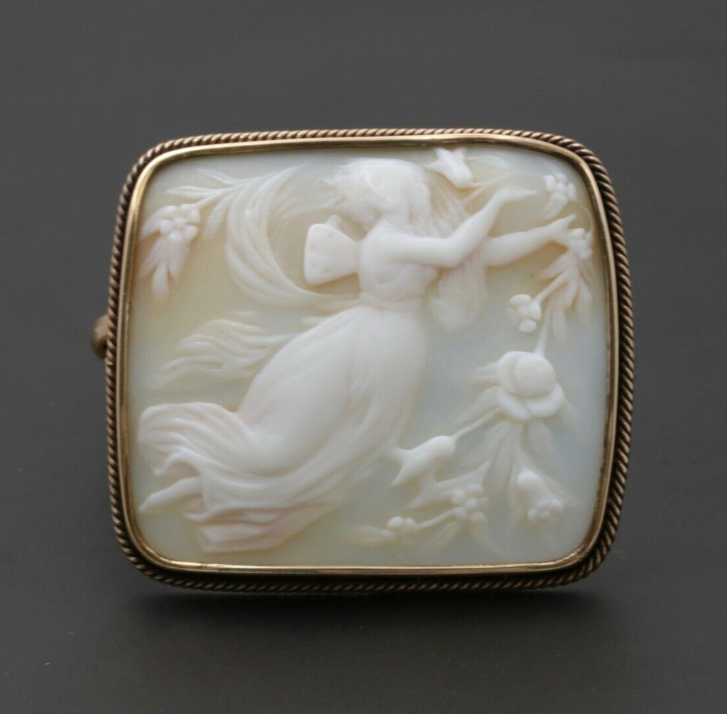 Vintage Large 14K Yellow Gold Fairy Tail or Dancing Woman Shell Cameo Brooch