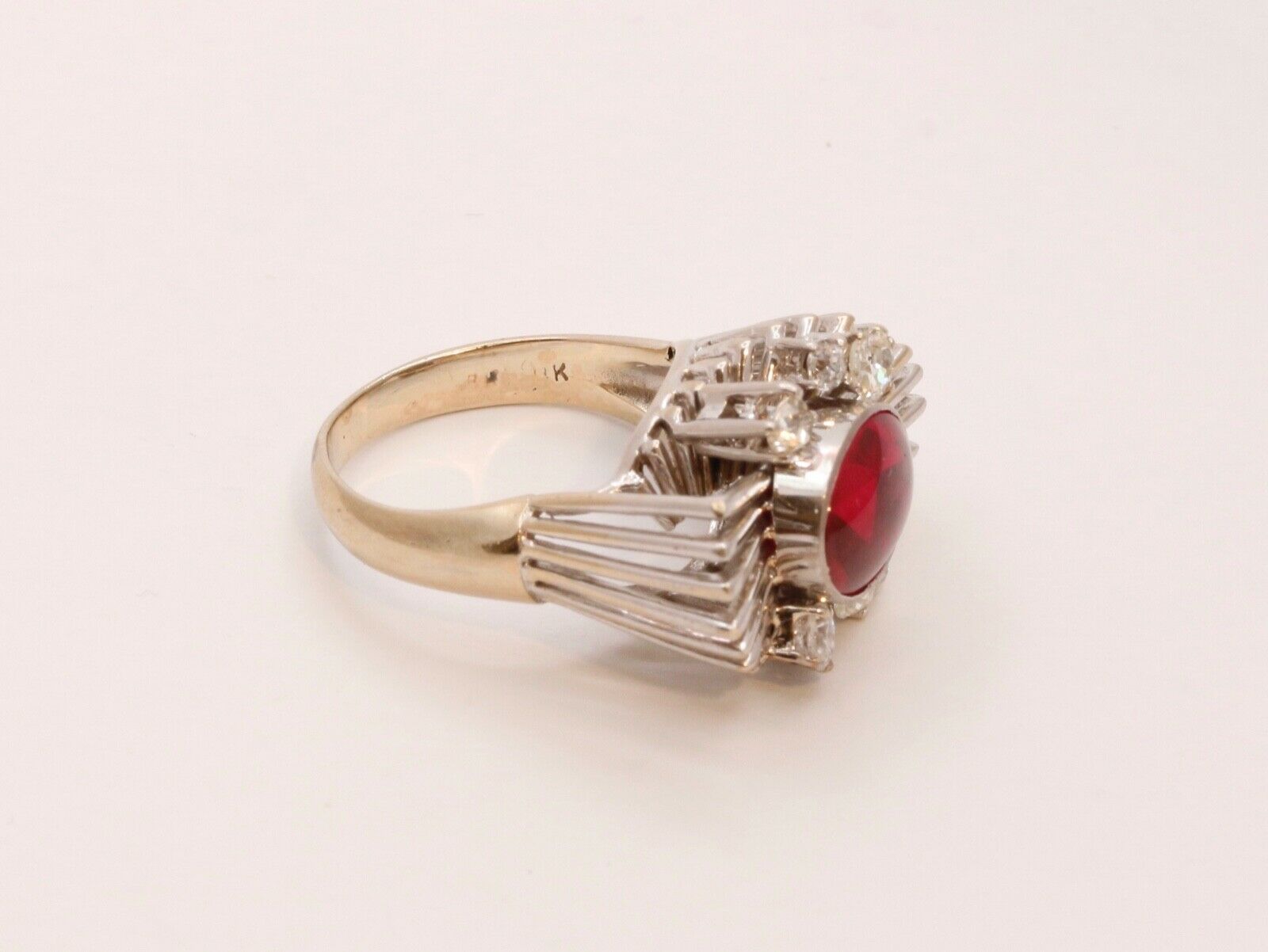 Beautiful Modernist Ladies Ruby Diamonds 14K White Gold Ring