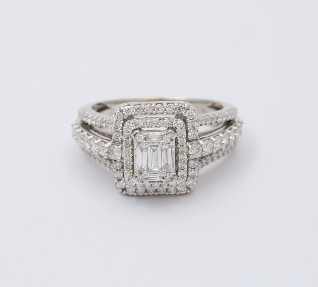 Classic 14K Gold Diamond Engagement Ring. Ring Band