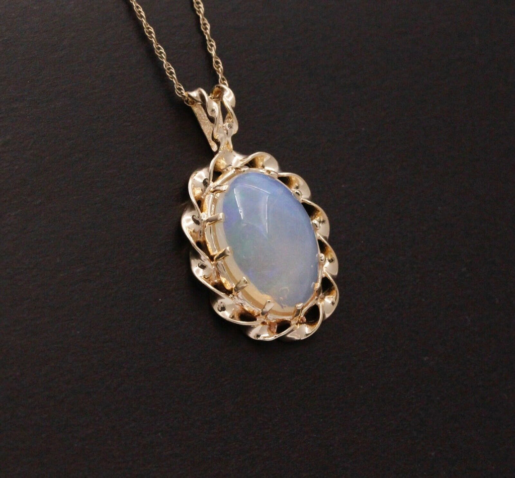 Vintage Translucent Opal 14K Yellow Gold Pendant