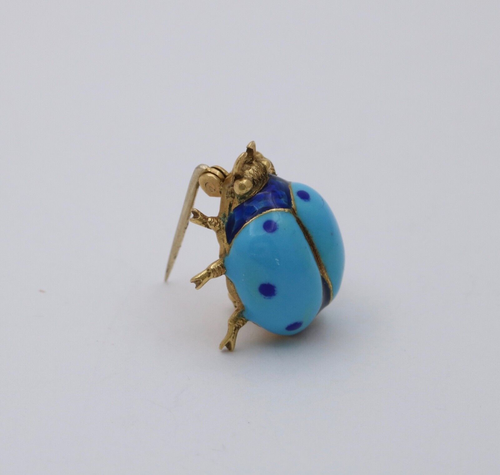 Vintage Enamel Ladybug 18K Yellow Gold Pin, Lapel Pin.