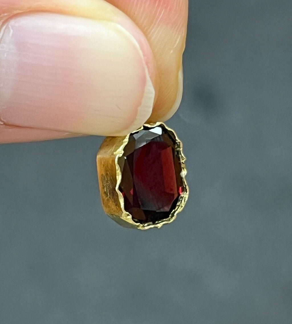 Antique 18K Yellow Gold Rhodolite Garnet Charm Pendant