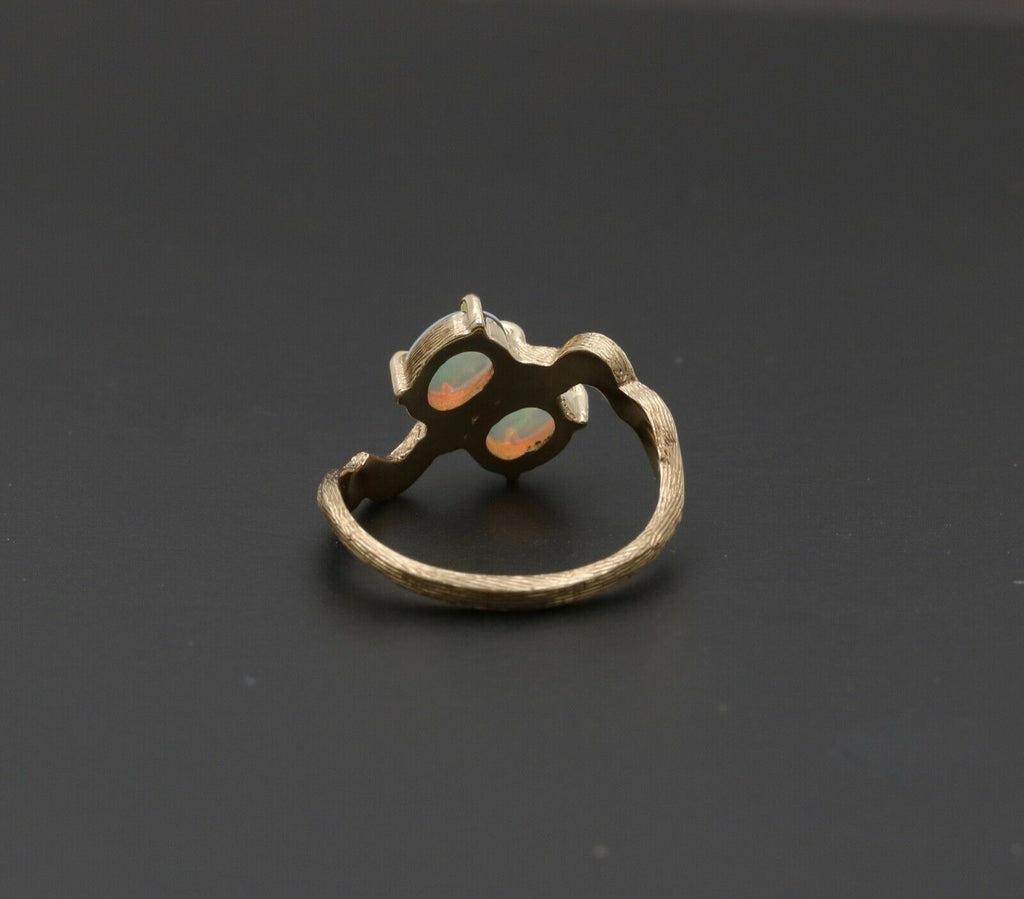 Vintage Opal Vine 14K Yellow Gold Ring