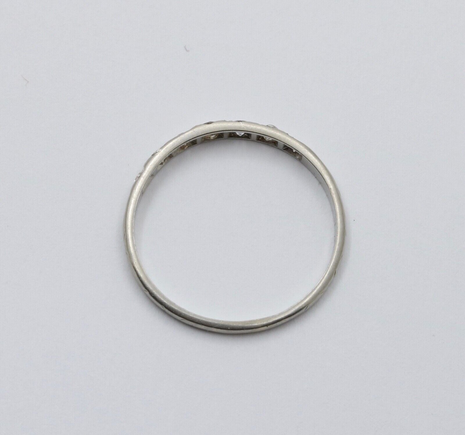 Art Deco 18K White Gold Diamond Ring
