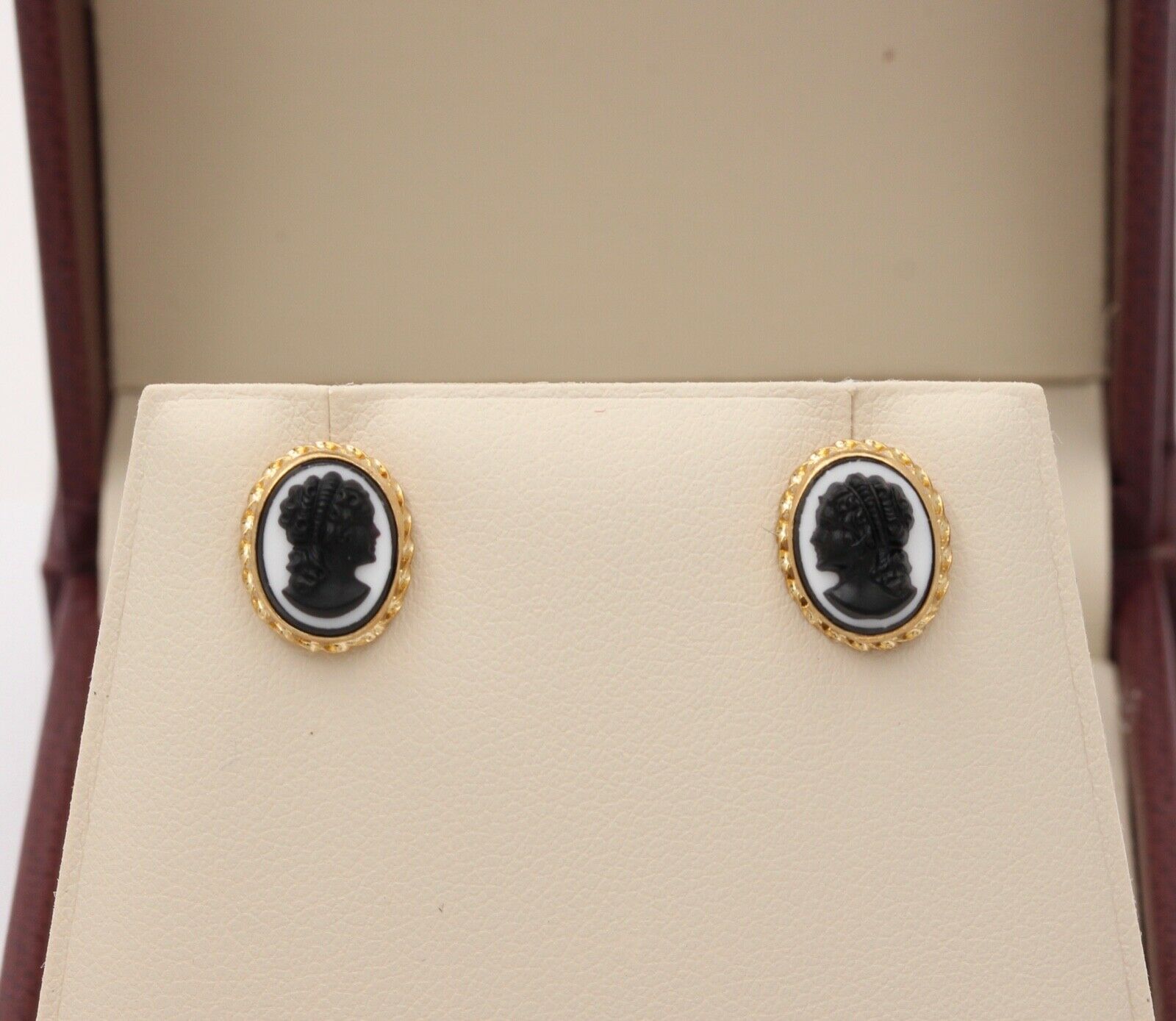Vintage Victorian Revival Cameo 14K Yellow Gold Earrings