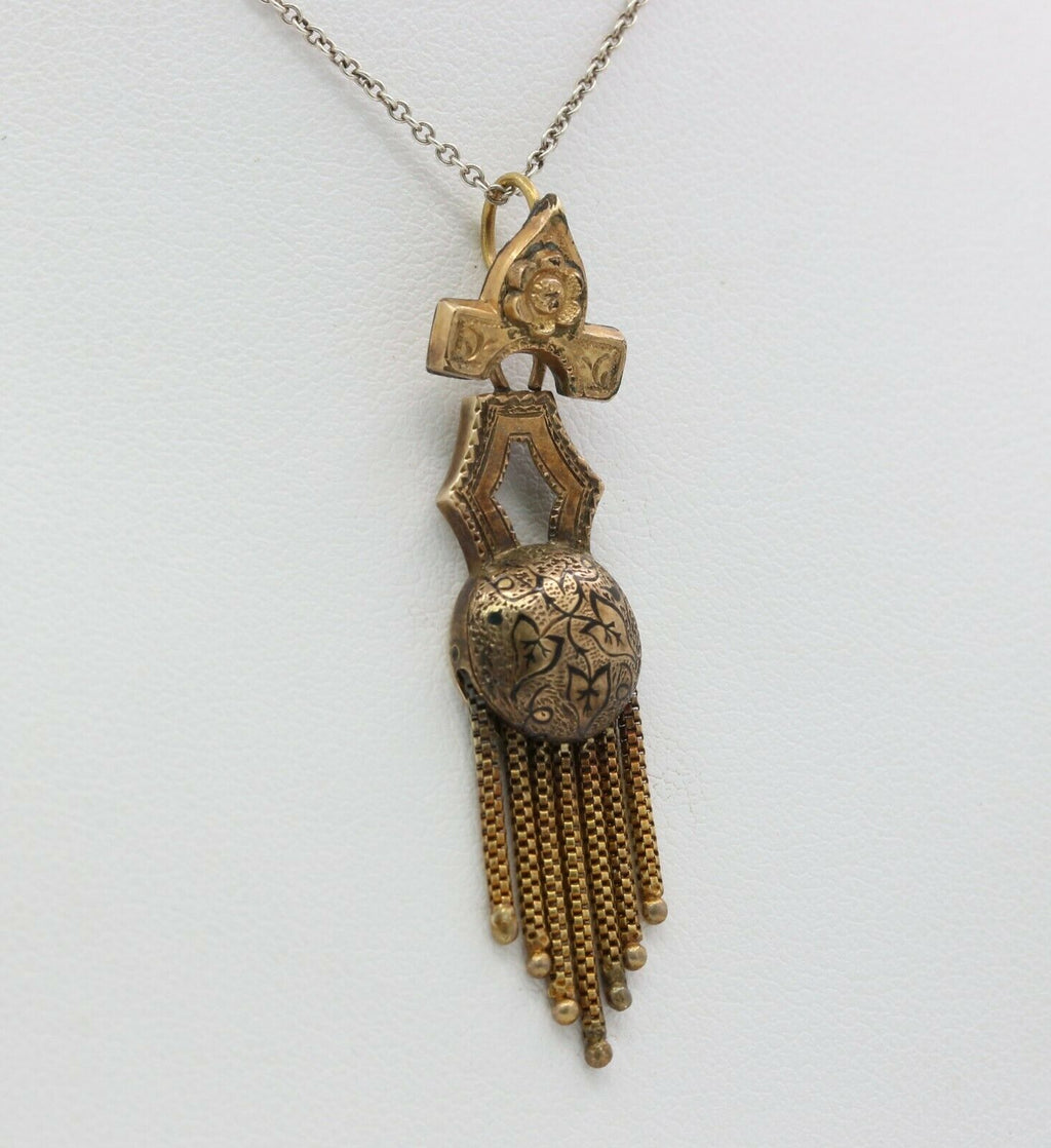 Victorian 10K Yellow Gold Tassel Pendant