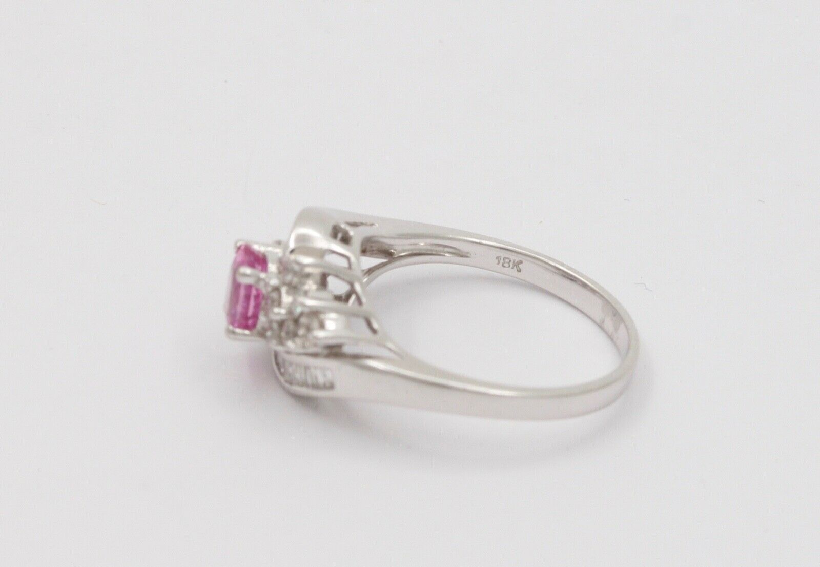 Vintage Pink Sapphire Diamonds Cocktail Ring