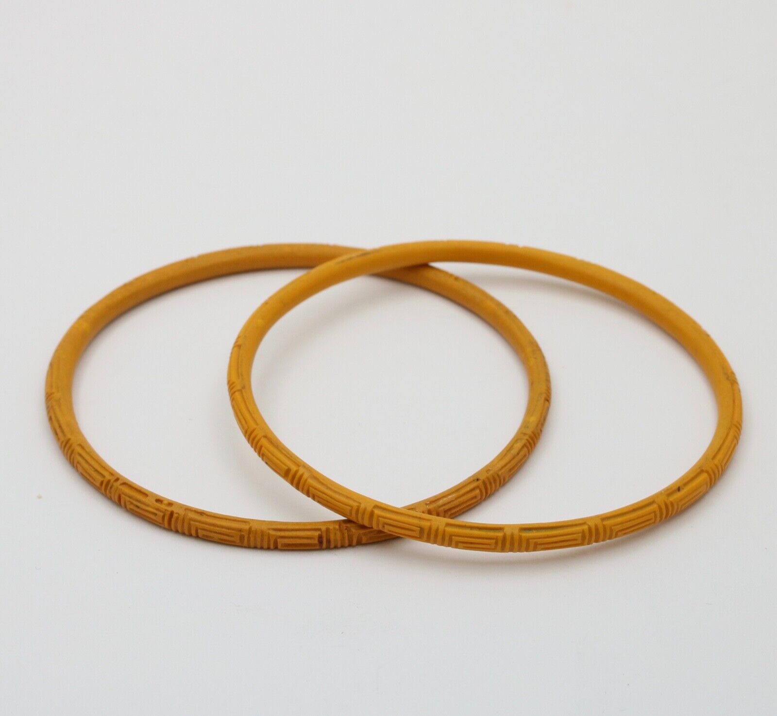 Vintage 1960’s Carved Mustard Yellow Set Four Bangles