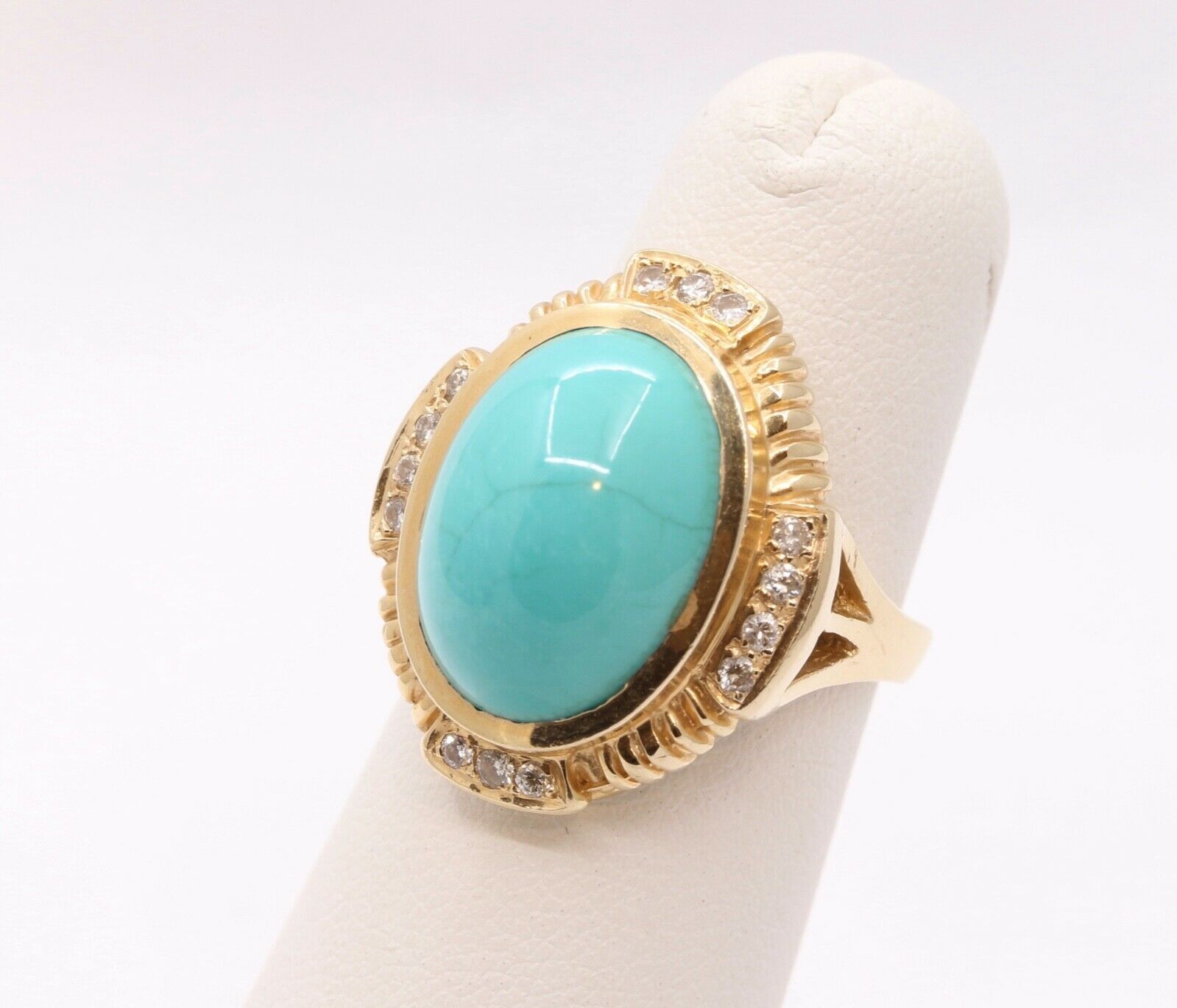 Vintage Turquoise Diamonds 14K Yellow Gold Ring