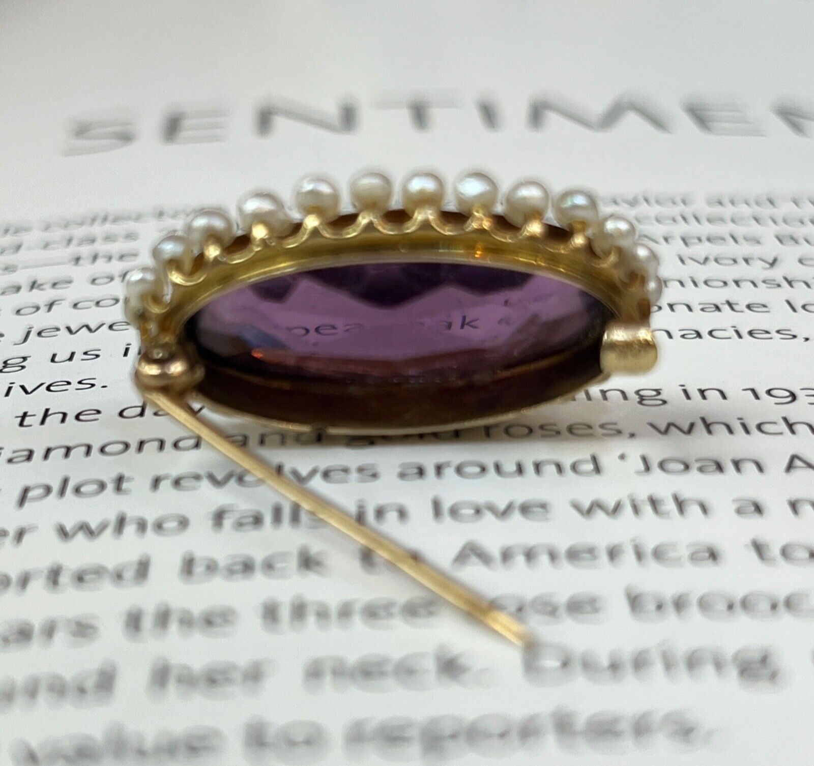 Antique Victorian 10K Yellow Gold Amethyst & Pearl Brooch Pin.