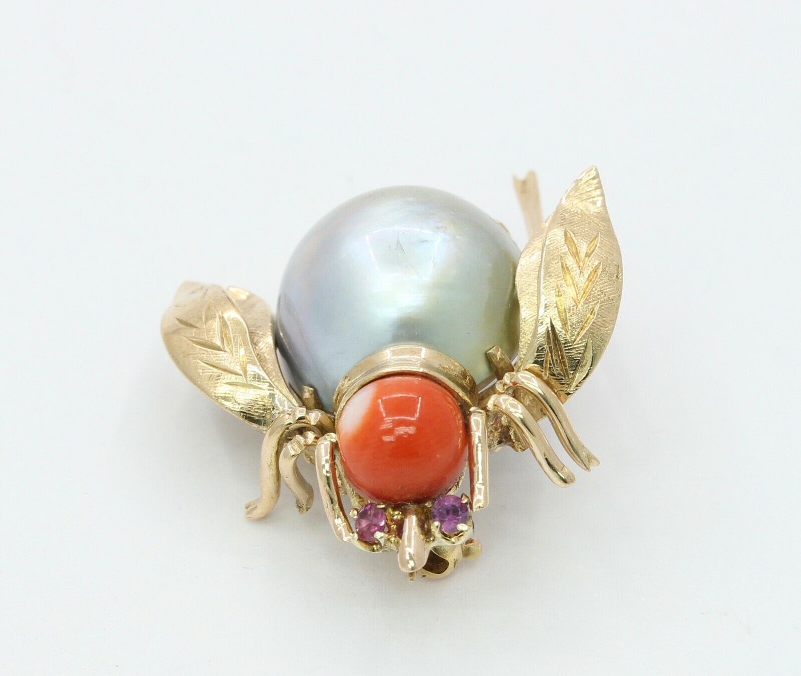 Vintage Ladybug 18K Yellow Gold Coral Made Pearl Brooch Pin