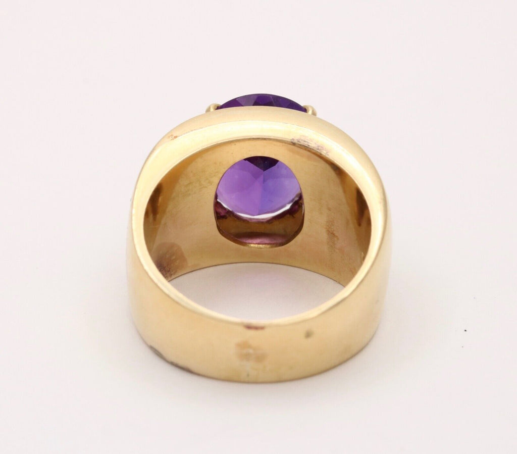 Vintage Amethyst Diamonds 18K Yellow Gold Cocktail Ring