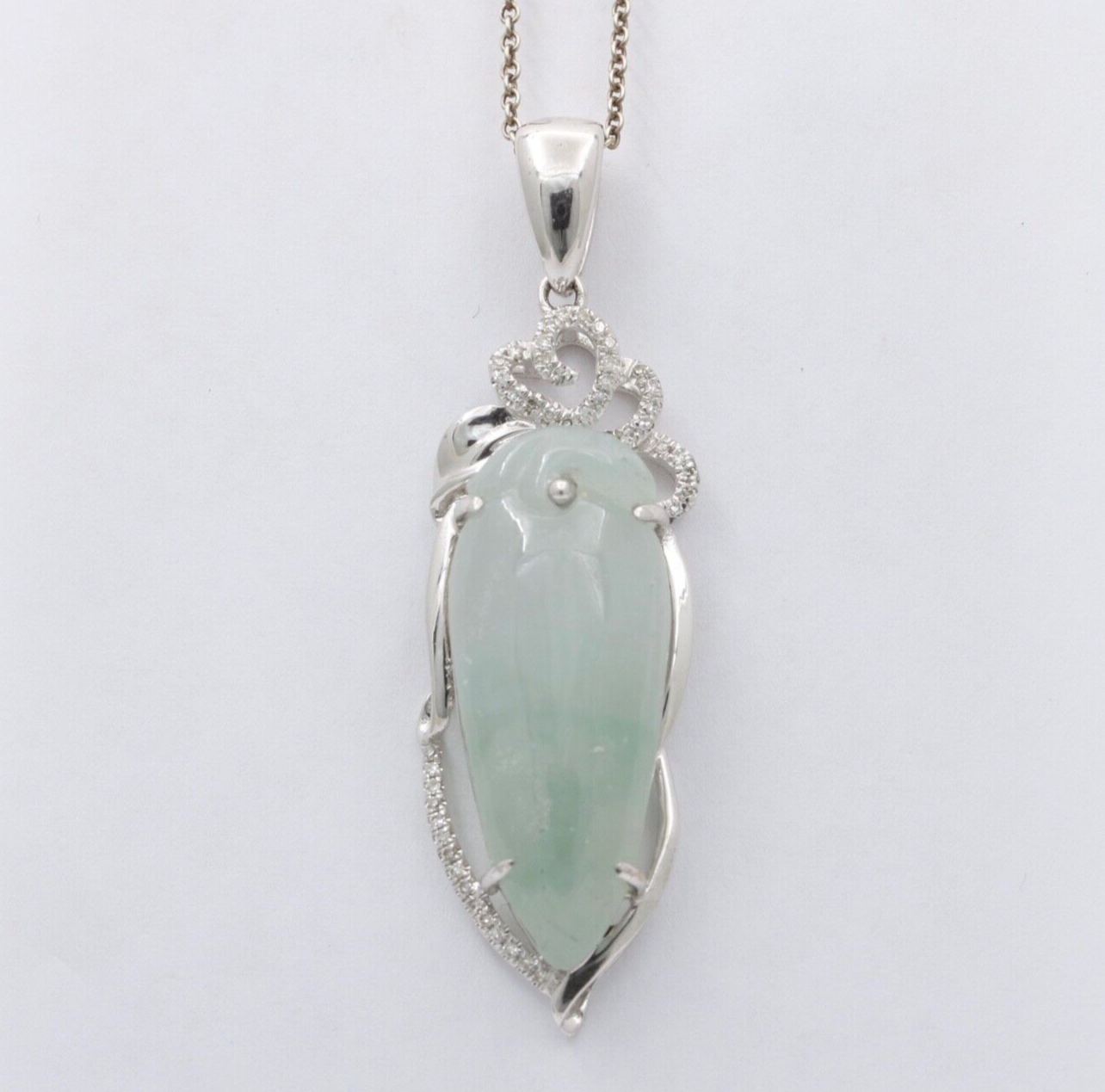 Vintage 18K White Gold Longevity Peach Jade Pendant
