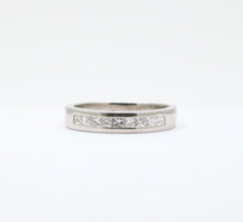 Load image into Gallery viewer, Vintage Men&#39;s Diamonds Platinum Ring Band
