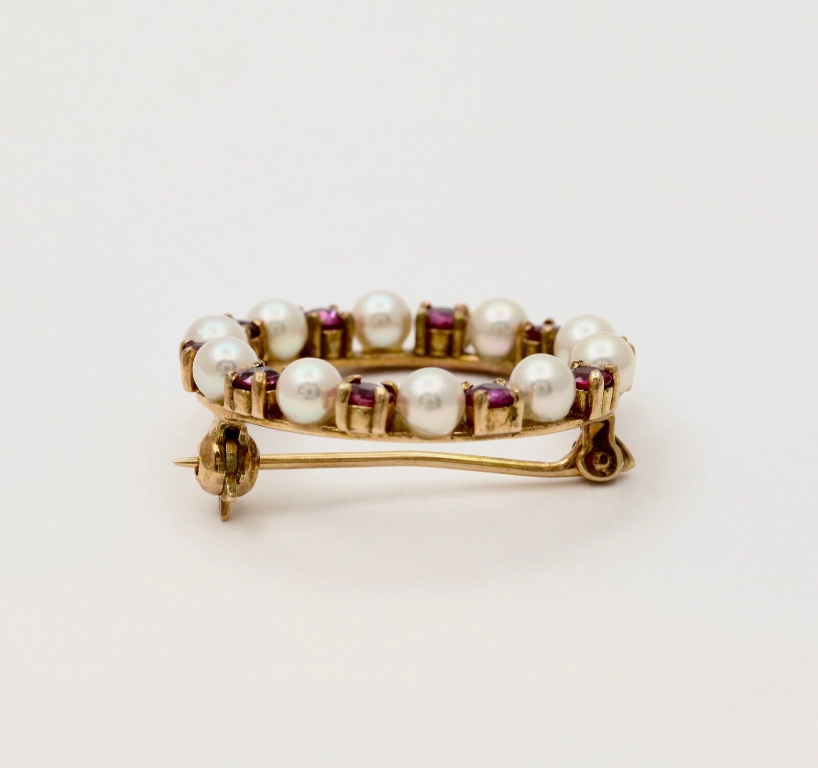 Vintage 14K Yellow Gold Ruby and Pearl Circle Brooch